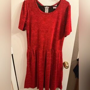 Lularoe 2X  Red Textured Dress